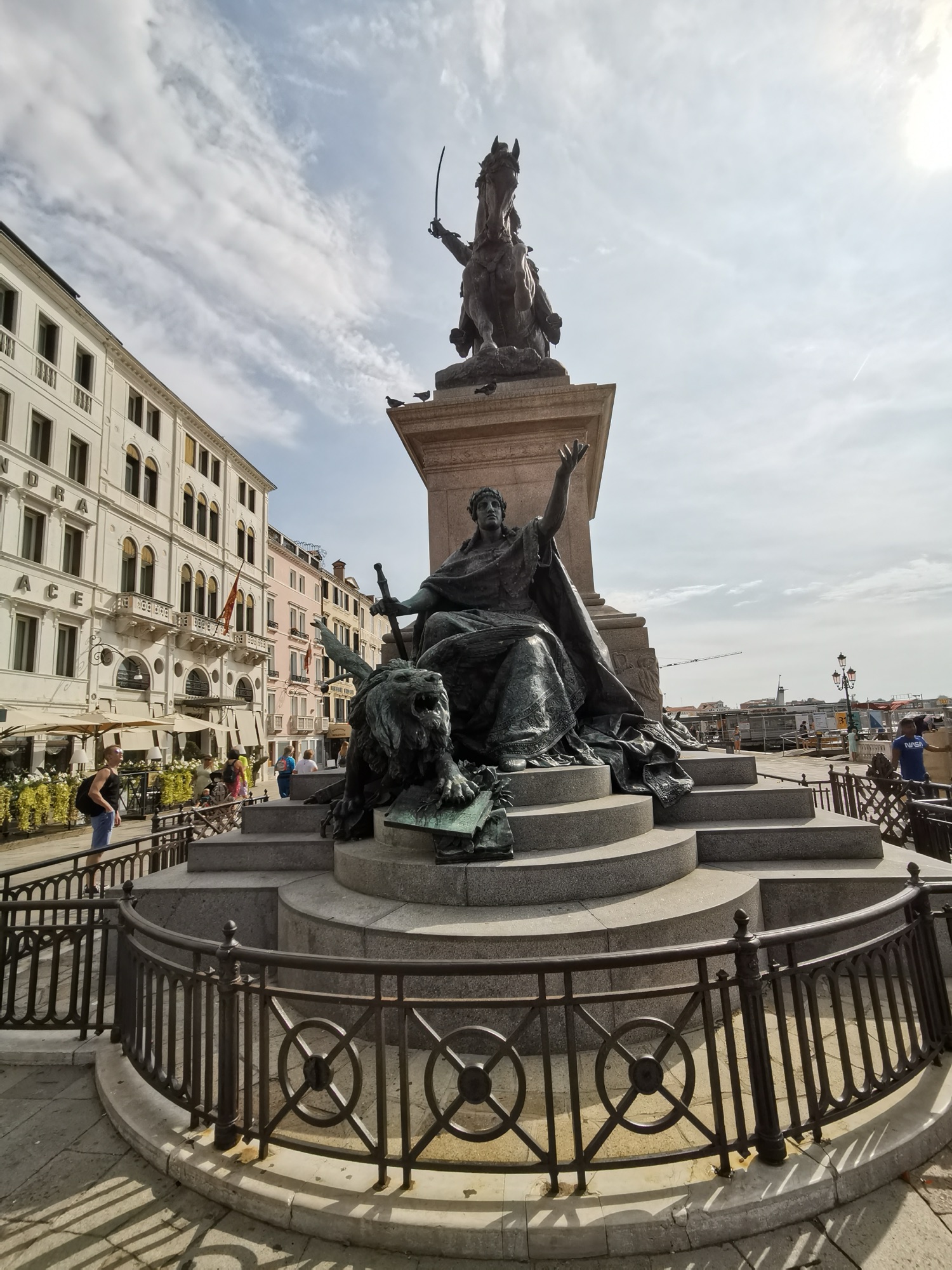 img 20220830 102539 1