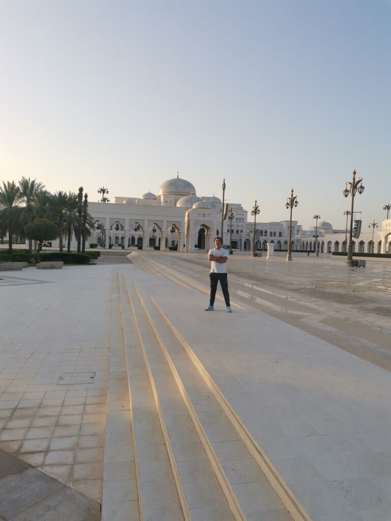 Qasr Al Watan, abu Dhabi, bludny vychodňar