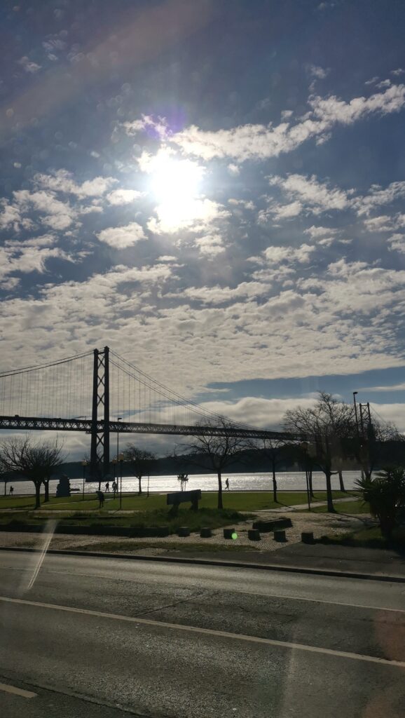 Ponte 25 de Abril